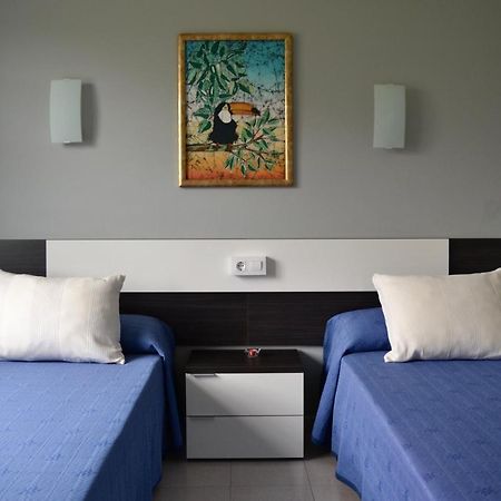 Dukes Habitaciones Playa de Bascuas Экстерьер фото